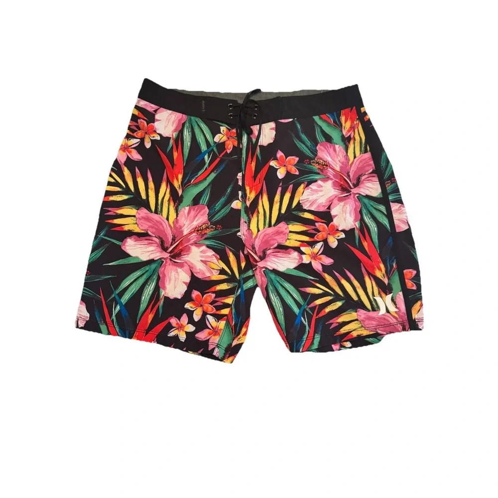 Hurley Swim Board Shorts Floral Design. Size 30 Waist 7